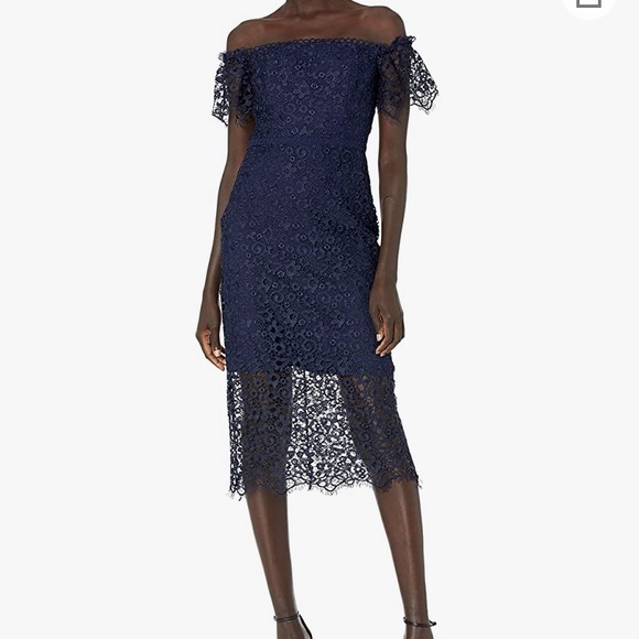 Monique Lhuillier Navy Lace Off-the-Shoulder Midi Dress